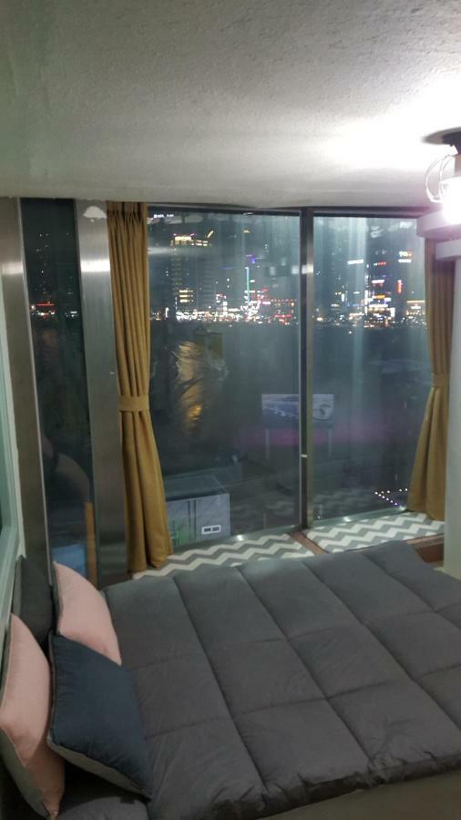 Yes Guesthouse Busan Eksteriør bilde